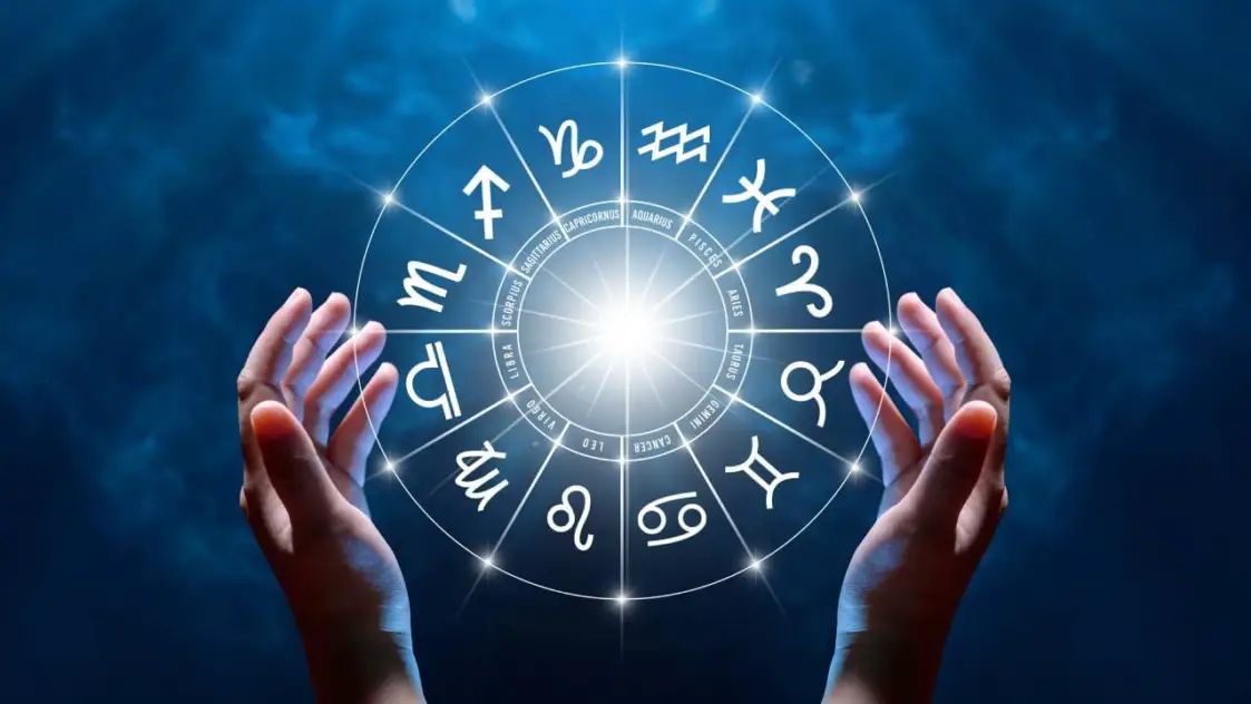 🔯ಇಂದಿನ ರಾಶಿ ಭವಿಷ್ಯ💰 - ShareChat