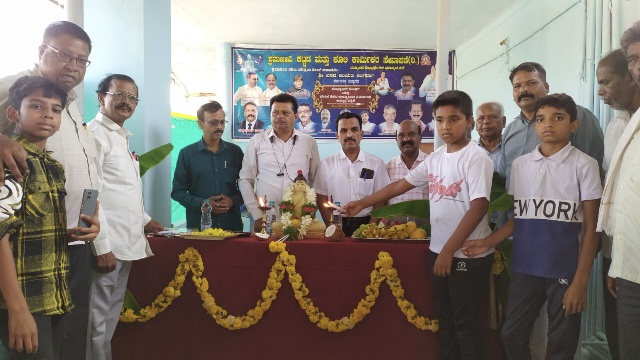 Workers day may 1 - ShareChat
